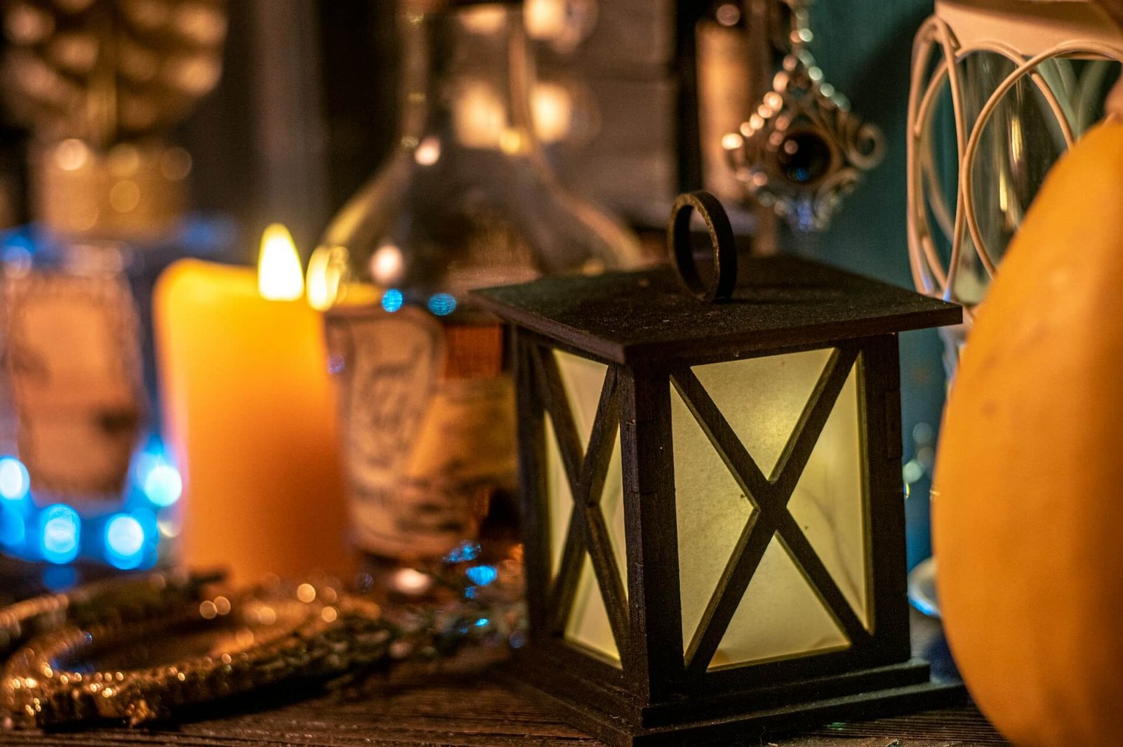7 Easy Love Spells for Beginners and How to Cast Them